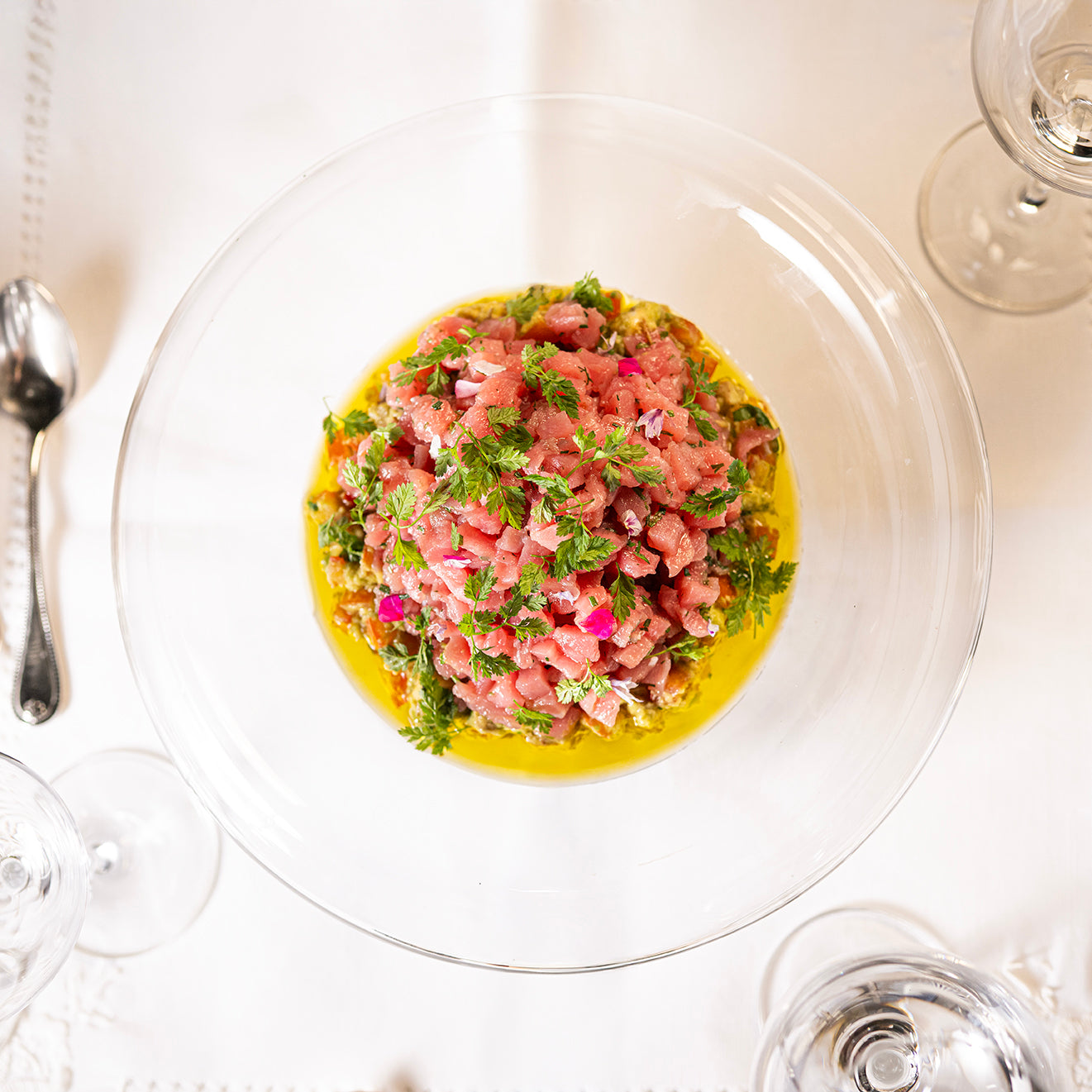 Tartar de Atum com Vinagrete de Avocado