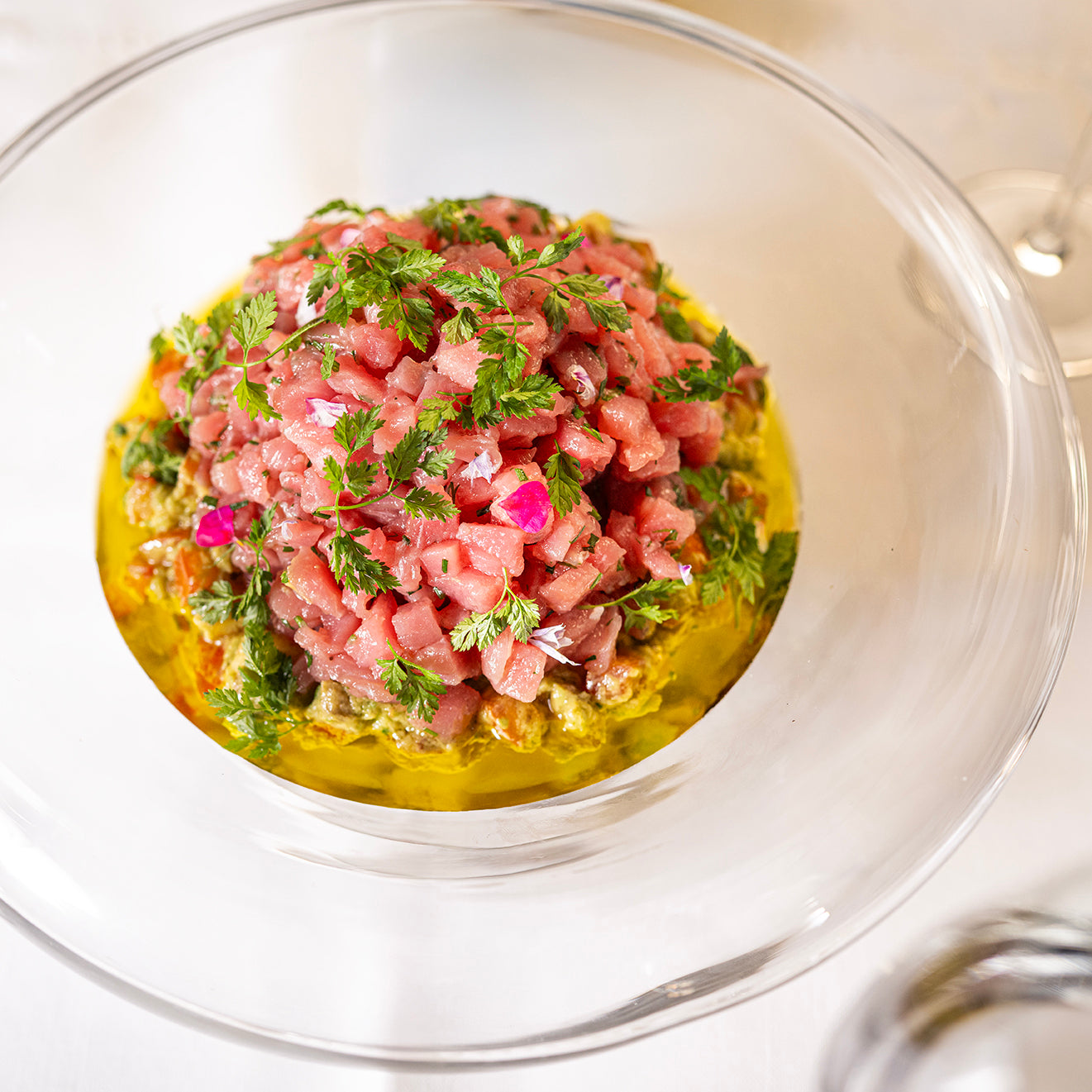 Tartar de Atum com Vinagrete de Avocado