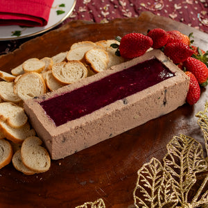 Patê de Foie com Torradinhas e Calda de Frutas Vermelhas