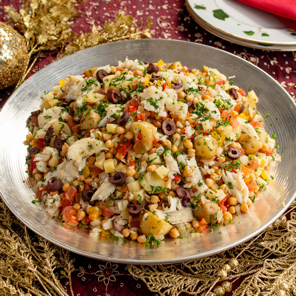 Salada de Bacalhau com Batata e Grão de Bico
