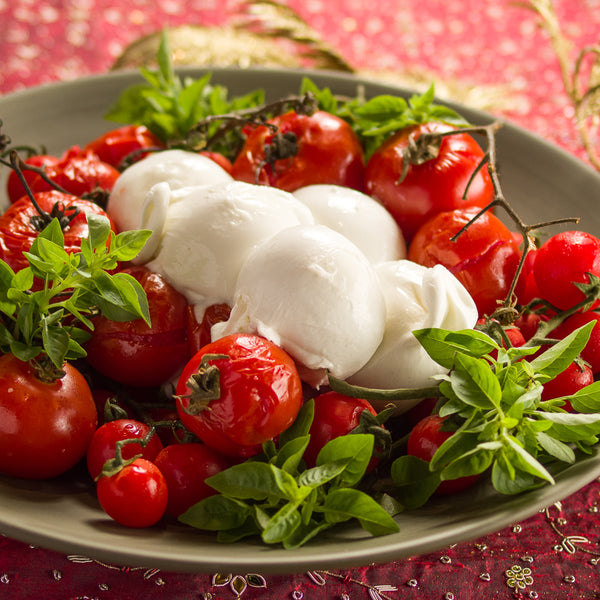 Salada Caprese Especial Montada na Travessa