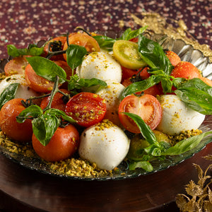 Salada Caprese Especial Montada na Travessa
