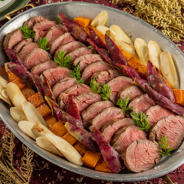 Roastbeef Filet Mignon com Caçarola de Legumes (Palmito- Abóbora e Batata Doce) e acompanha Molho Roti
