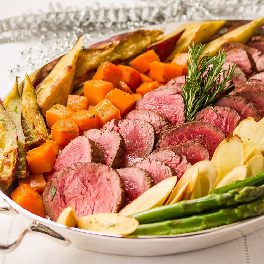 Roastbeef Filet Mignon com Caçarola de Legumes (Palmito- Abóbora e Batata Doce) e acompanha Molho Roti