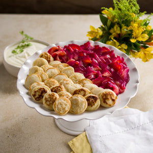 Salmão Bicolor com Blinis e Creme Azedo