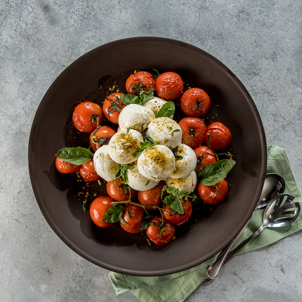 Salada Caprese Especial Montada na Travessa