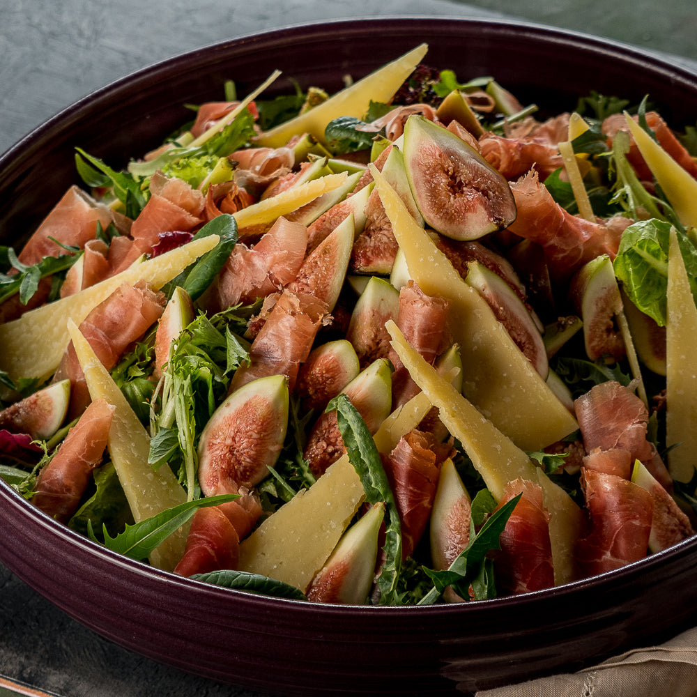 Salada de Figos Montada na Travessa