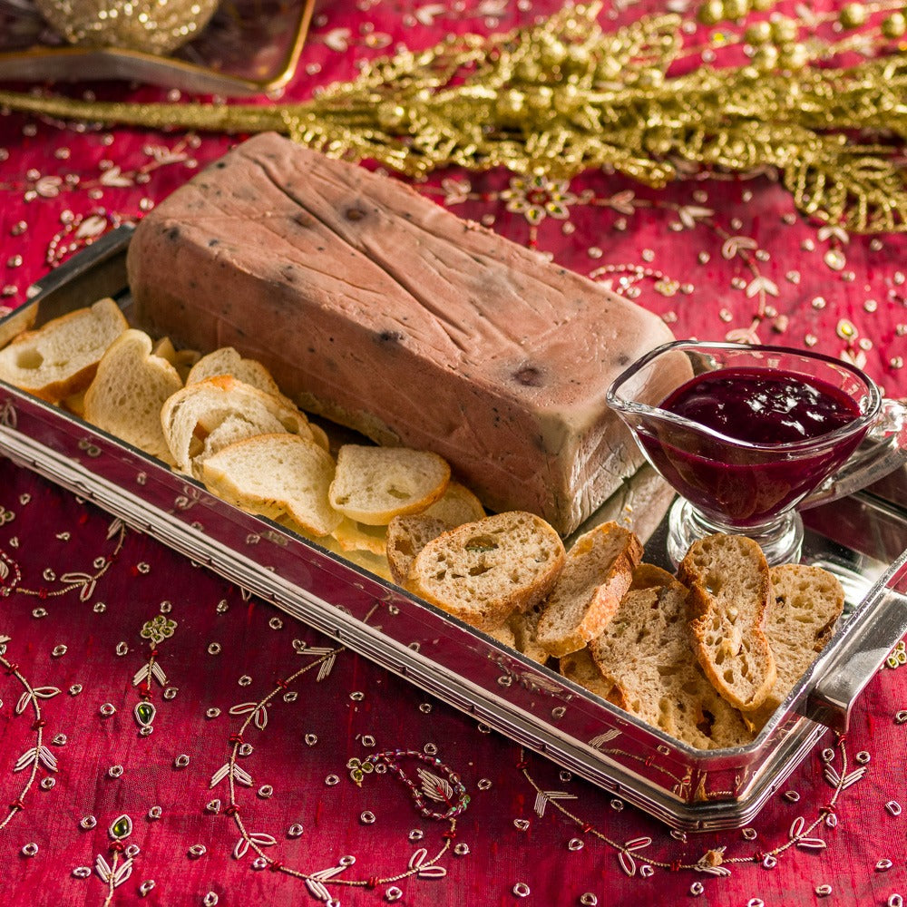 Patê de Foie com Torradinhas e Calda de Frutas Vermelhas