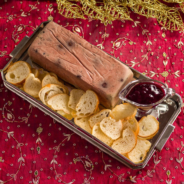 Patê de Foie com Torradinhas e Calda de Frutas Vermelhas