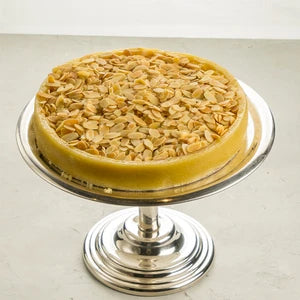 Torta de Marzipã e Ovos Moles